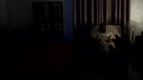 Snapshot of largepanny chatting on February 23, 7:17 pm largepanny online show from February 23, 7:17 pm