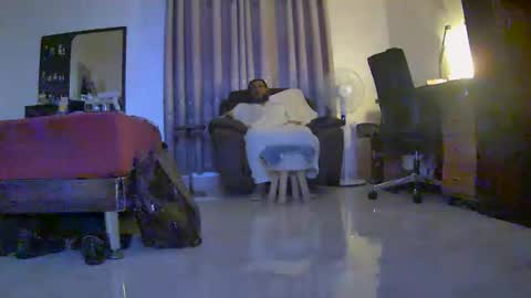 Snapshot of largepanny chatting on February 16, 4:32 pm largepanny online show from February 16, 4:32 pm