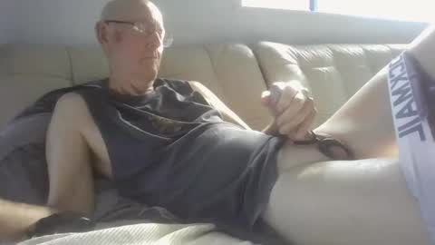 largerthan-   say hi on entry online show from April 3, 9:44 pm