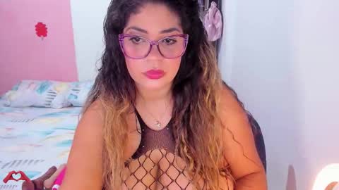 laris_park online show from November 3, 5:58 pm