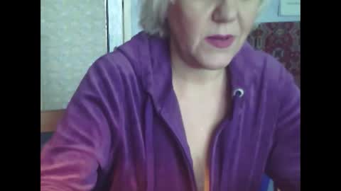 Snapshot of larisaq4ugo24 chatting on February 23, 9:55 am larisaq4ugo24 online show from February 23, 9:55 am