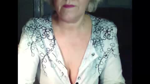 Snapshot of larisaq4ugo24 chatting on January 29, 7:36 am larisaq4ugo24 online show from January 29, 7:36 am