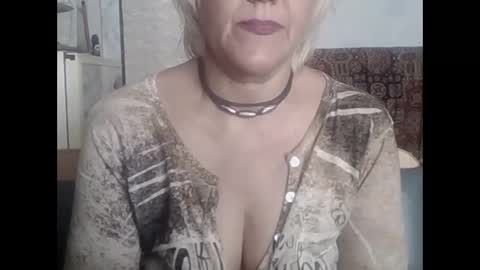 larisaq4ugo24 online show from March 7, 11:10 am