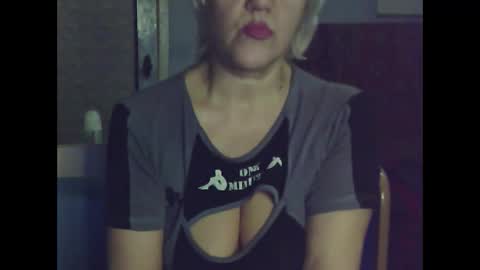 Snapshot of larisaq4ugo24 chatting on February 3, 6:28 pm larisaq4ugo24 online show from February 3, 6:28 pm
