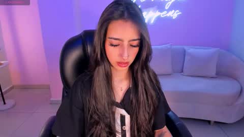 Larisa Smirnov online show from October 14, 3:42 am