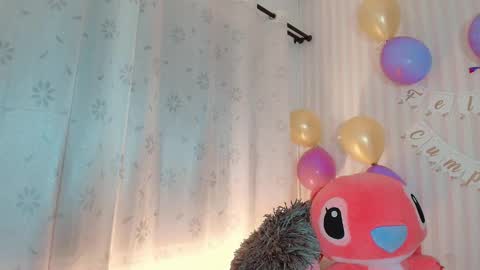 Larissas online show from October 10, 11:31 pm