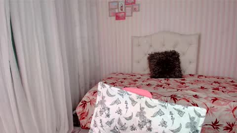 Larissas online show from March 10, 7:29 pm