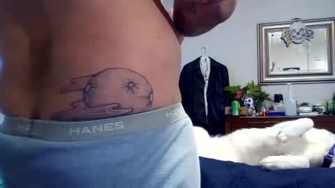 larry_tiff2411 online show from November 15, 10:17 am