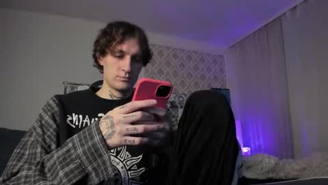 acie online show from October 29, 5:15 pm