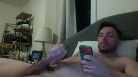 latenightlen online show from January 17, 5:06 am