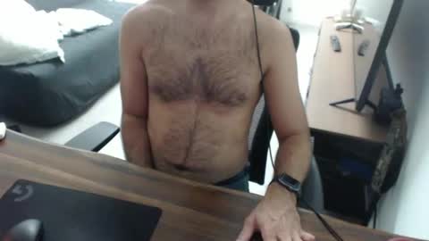 latexdave84 online show from May 14, 10:57 am