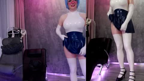 Snapshot of latexirime chatting on January 5, 7:39 pm Irime online show from January 5, 7:39 pm