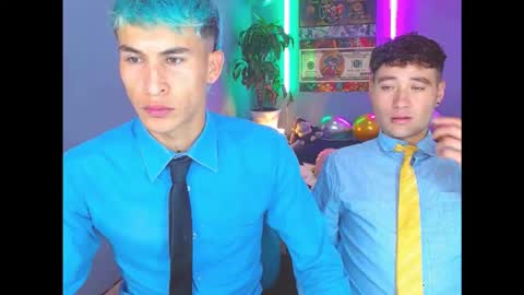 latin_boysxxx_ online show from October 14, 10:24 pm