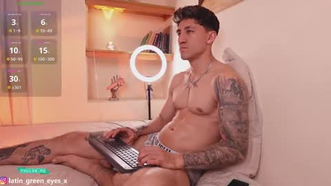 latin_green_eyes_ online show from September 26, 1:02 am