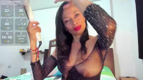 angelina  online show from November 1, 10:20 pm