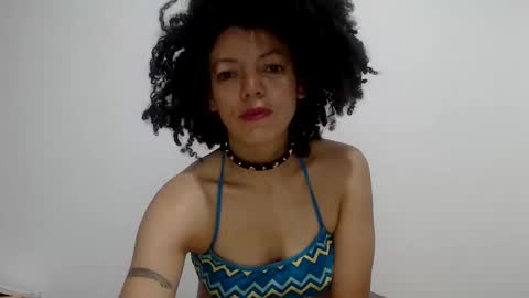 Snapshot of latinadreamy chatting on February 7, 9:16 am Latinacoka online show from February 7, 9:16 am