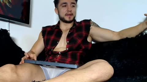 LatinBoyVIP  Colombian online show from May 25, 3:51 pm