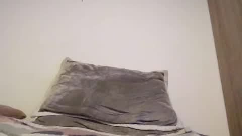 latinhardfuker1980 online show from February 15, 3:20 am