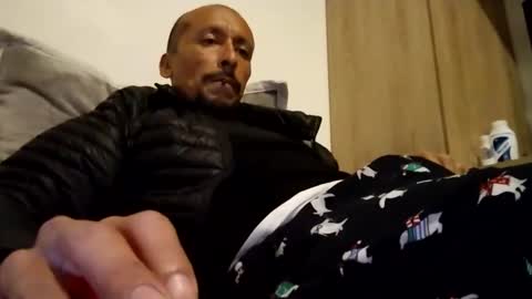 latinhardfuker1980 online show from February 4, 10:32 am