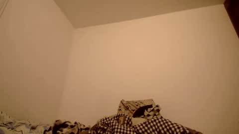 Snapshot of latinndexter chatting on February 11, 2:14 am DEXTER online show from February 11, 2:14 am