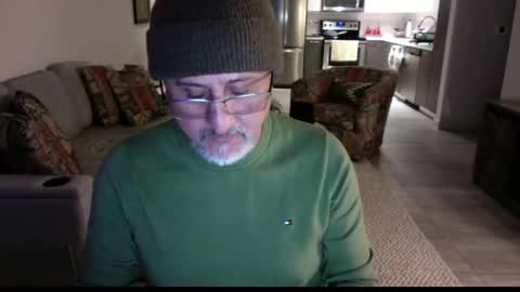 Snapshot of latinnous chatting on February 27, 2:03 am QS - INDEPENDENT MODEL online show from February 27, 2:03 am