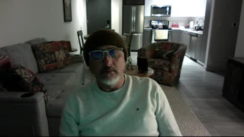 Snapshot of latinnous chatting on February 17, 2:09 am QS - INDEPENDENT MODEL online show from February 17, 2:09 am