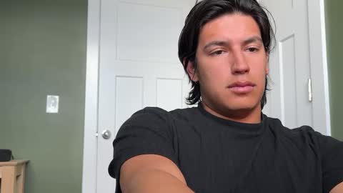 latino_hotcb1 online show from December 17, 7:37 pm