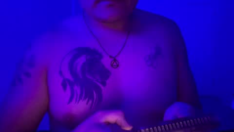 latinolustxx online show from September 14, 7:54 am