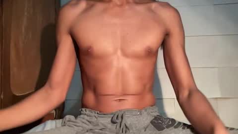Snapshot of latinpapi66 chatting on October 27, 11:49 pm latinpapi66 online show from October 27, 11:49 pm