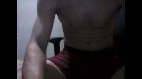 Snapshot of latintropikal chatting on March 2, 3:02 am Latin Flow online show from March 2, 3:02 am