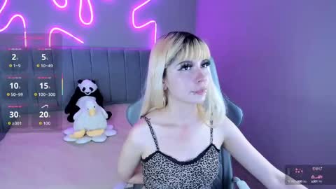 laukyubey1 online show from October 9, 8:47 pm