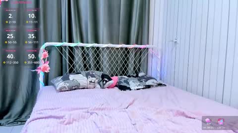 Kylie online show from November 15, 9:05 pm