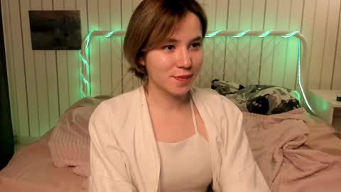 Kylie online show from November 30, 9:00 pm