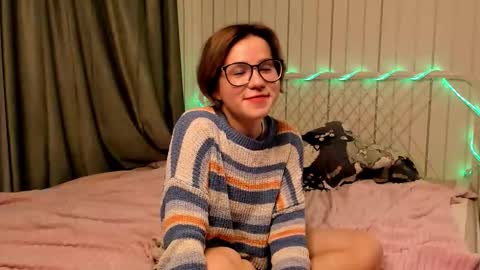 Kylie online show from November 20, 7:33 pm