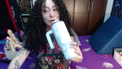  Wen  online show from October 14, 9:07 pm