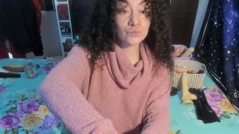  Wen  online show from February 3, 1:48 pm