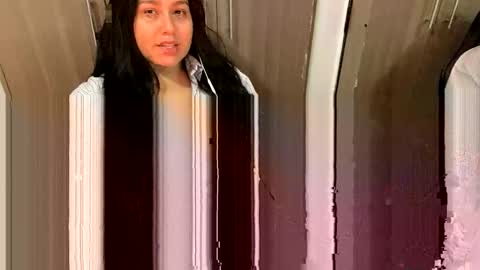 Snapshot of laura_d23 chatting on March 9, 12:53 am laura online show from March 9, 12:53 am
