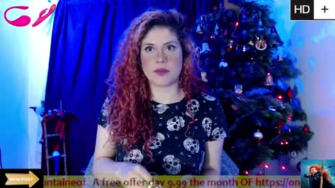 Snapshot of laura_fountain_ chatting on January 3, 11:56 am weedcam Curly Laura OF    online show from January 3, 11:56 am