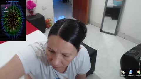 Snapshot of laura_foxx2379 chatting on March 6, 4:07 pm laura_foxx2379 online show from March 6, 4:07 pm