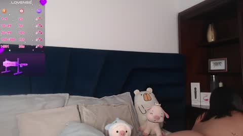 Snapshot of laura_golden1 chatting on January 30, 1:22 am lLAURA online show from January 30, 1:22 am