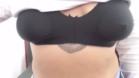  Laura  online show from September 25, 6:48 pm