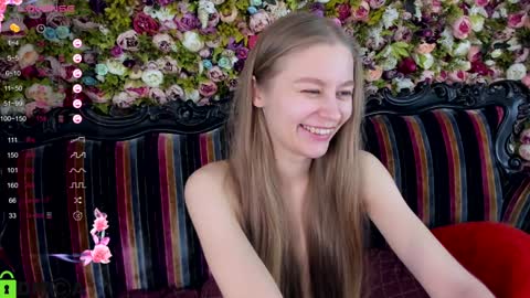 Laura online show from January 23, 12:30 pm