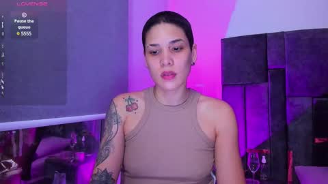 Laura Rose online show from February 4, 12:08 am