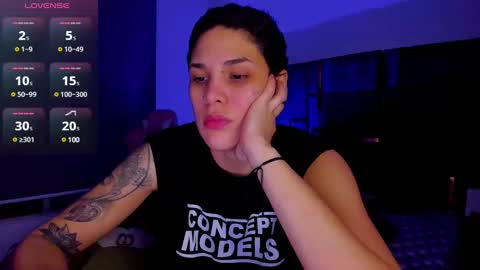 Laura Rose online show from March 10, 11:49 pm