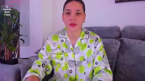 Laura Rose online show from January 11, 6:23 pm