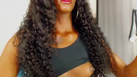 laura_sexo11 online show from September 14, 3:31 am