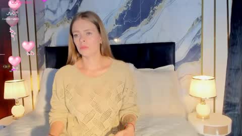 Laura Blue online show from May 31, 8:43 pm