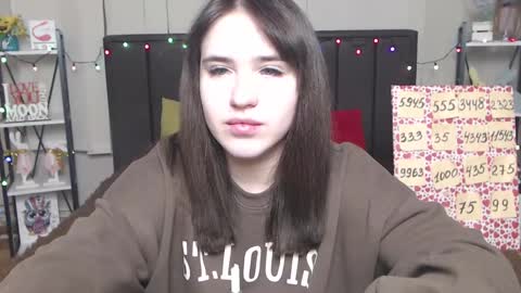 Snapshot of laurahlot chatting on February 2, 2:17 am LauraHlot online show from February 2, 2:17 am