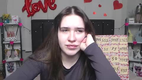 Snapshot of laurahlot chatting on March 1, 9:15 pm LauraHlot online show from March 1, 9:15 pm