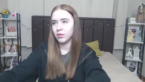 Snapshot of laurahlot chatting on September 16, 6:33 pm LauraHlot online show from September 16, 6:33 pm